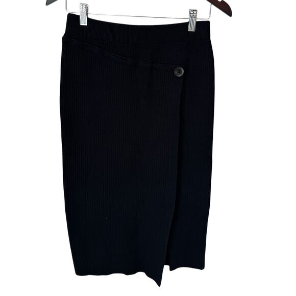 Black Ribbed Knit Sweater Skirt Size Small Stretch Classic Pencil - Picture 1 of 8